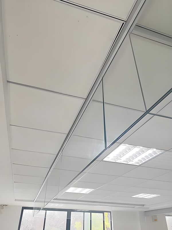 甘泉玻璃甘泉挡烟垂壁