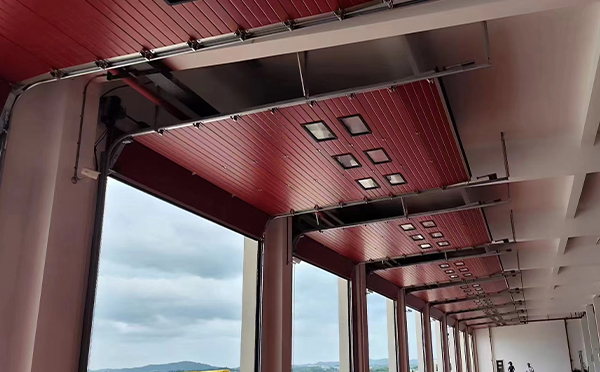 甘泉工业翻板门