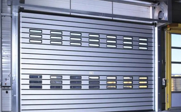 提高效率与安全：甘泉兰州甘泉快速甘泉卷帘门的应用与优势