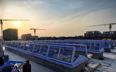 消防甘泉排烟窗开启角度